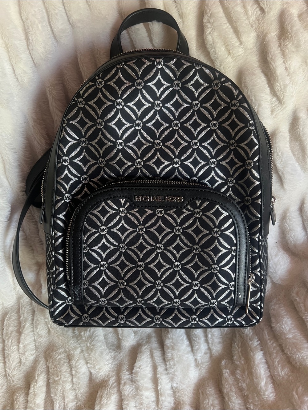 MICHAEL KORS Jaycee medium Black & Silver MK SignatureBackpack